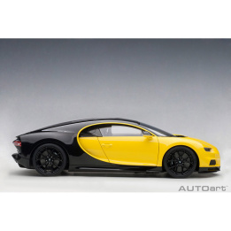 autoart - 1:18 bugatti chiron (jaune molsheim/nocturne black)