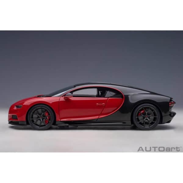 autoart - 1:18 bugatti chiron sport (italian red/carbon)