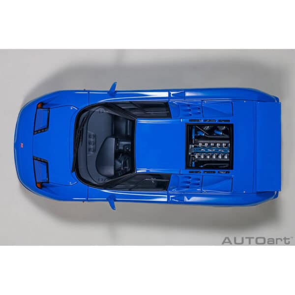 autoart - 1:18 bugatti eb110 ss (french racing blue)