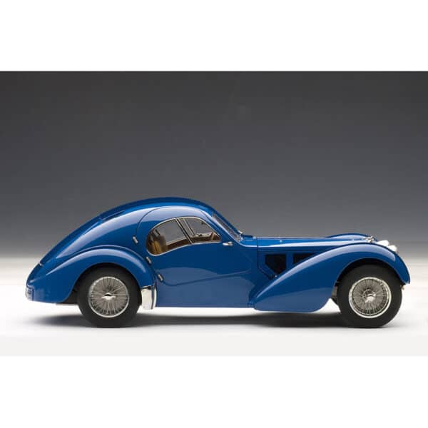 autoart - 1:18 bugatti type 57s atlantic (blue with silver metal wire spoke wheels)