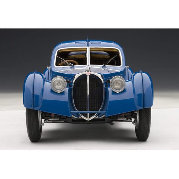 autoart - 1:18 bugatti type 57s atlantic (blue with silver metal wire spoke wheels)