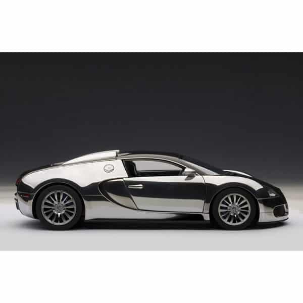 autoart - 1:18 bugatti veyron pur sang (polished aluminium/carbon)