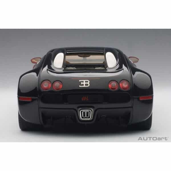 autoart - 1:18 bugatti veyron (red/black) #001