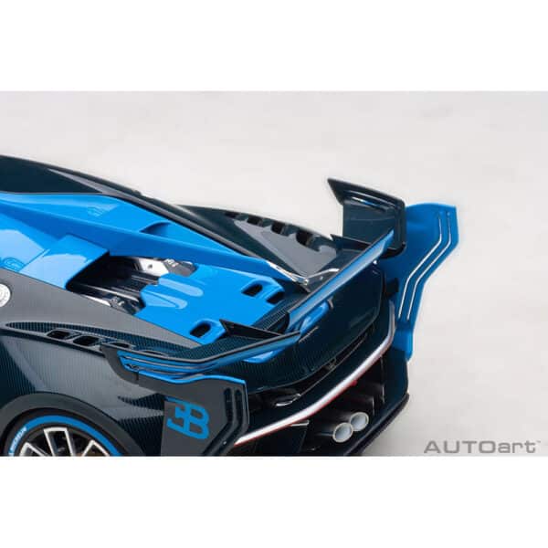 autoart - 1:18 bugatti vision gt (bugatti light blue racing/blue carbon)