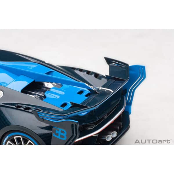 autoart - 1:18 bugatti vision gt (bugatti light blue racing/blue carbon)