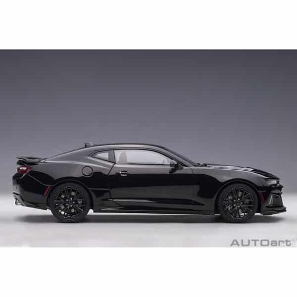 autoart - 1:18 chevrolet camaro zl1 2017 (black)