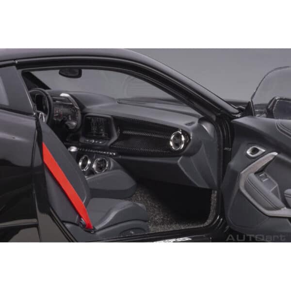 autoart - 1:18 chevrolet camaro zl1 2017 (black)