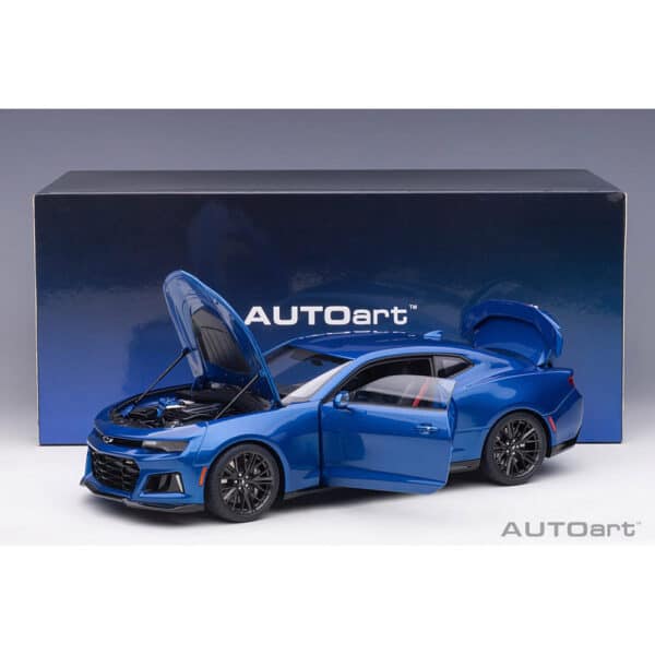 autoart - 1:18 chevrolet camaro zl1 2017 (hyper blue metallic)
