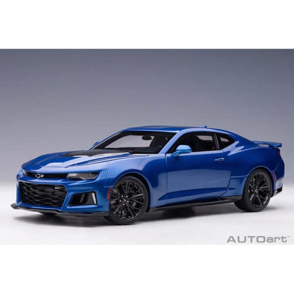 autoart - 1:18 chevrolet camaro zl1 2017 (hyper blue metallic)