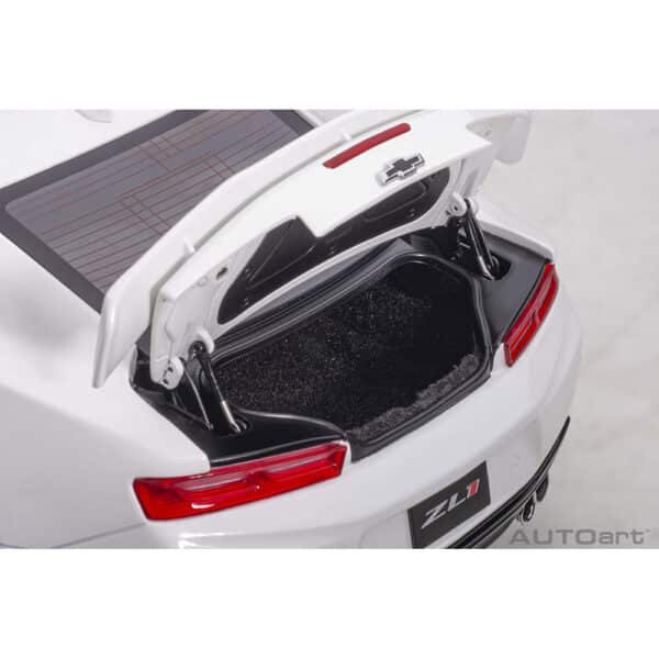 autoart - 1:18 chevrolet camaro zl1 2017 (summit white)