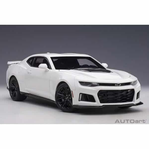 autoart - 1:18 chevrolet camaro zl1 2017 (summit white)