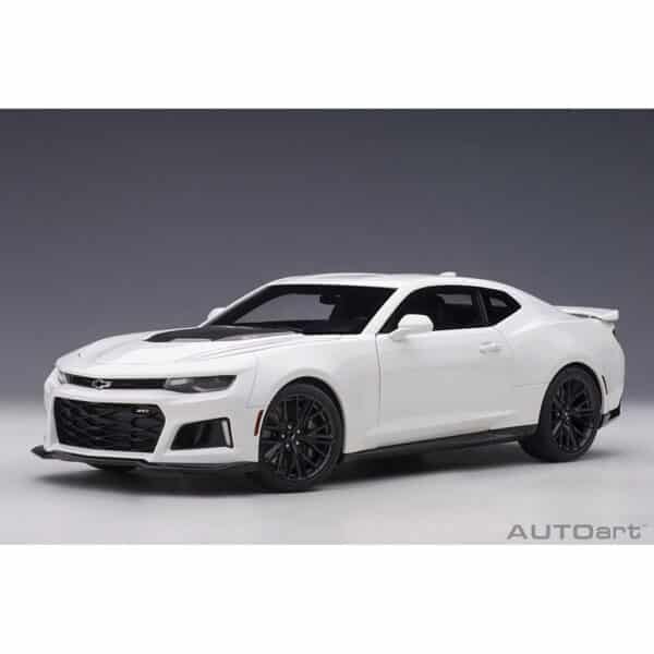 autoart - 1:18 chevrolet camaro zl1 2017 (summit white)