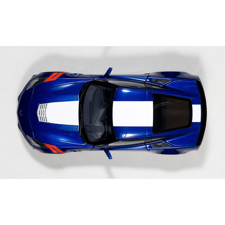 autoart - 1:18 chevrolet corvette c7 grand sport (admiral blue)