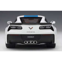 autoart - 1:18 chevrolet corvette c7 grand sport (artic white)
