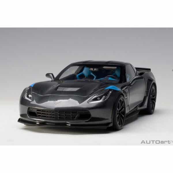 autoart - 1:18 chevrolet corvette c7 grand sport (watkins glen grey metallic)