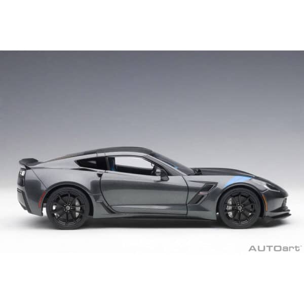 autoart - 1:18 chevrolet corvette c7 grand sport (watkins glen grey metallic)