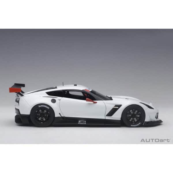 autoart - 1:18 chevrolet corvette c7.r plain body version (white)
