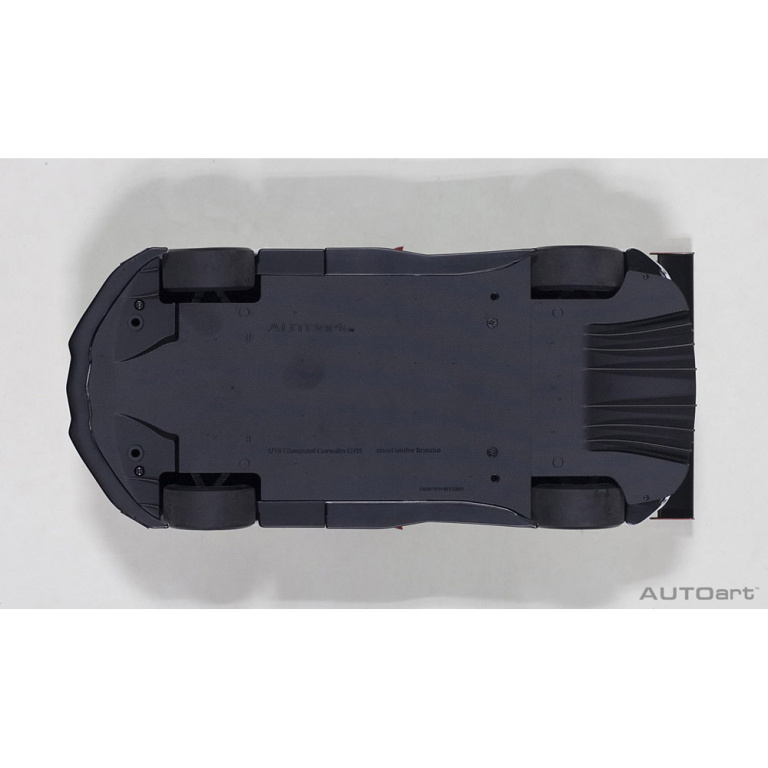 autoart - 1:18 chevrolet corvette c7.r plain body version (white)