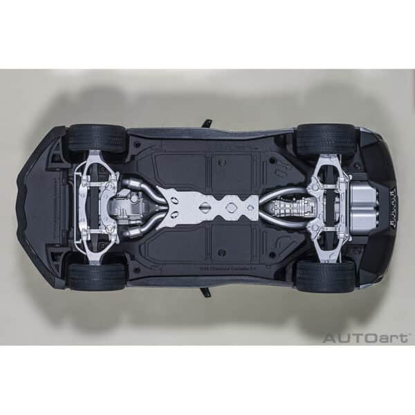 autoart - 1:18 chevrolet corvette c7 z06 (blade silver)