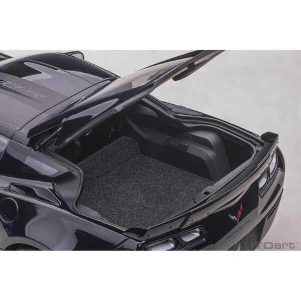 autoart - 1:18 chevrolet corvette c7 z06 c7r edition (black)
