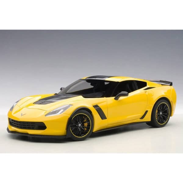 autoart - 1:18 chevrolet corvette c7 z06 c7r edition (corvette racing yellow)