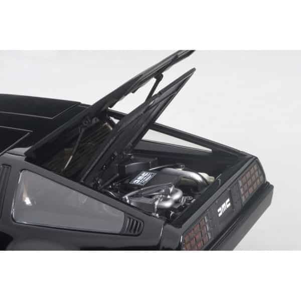 autoart - 1:18 delorean dmc-12 (black metallic)