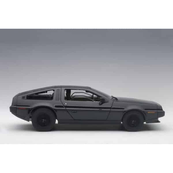 autoart - 1:18 delorean dmc-12 (black metallic)