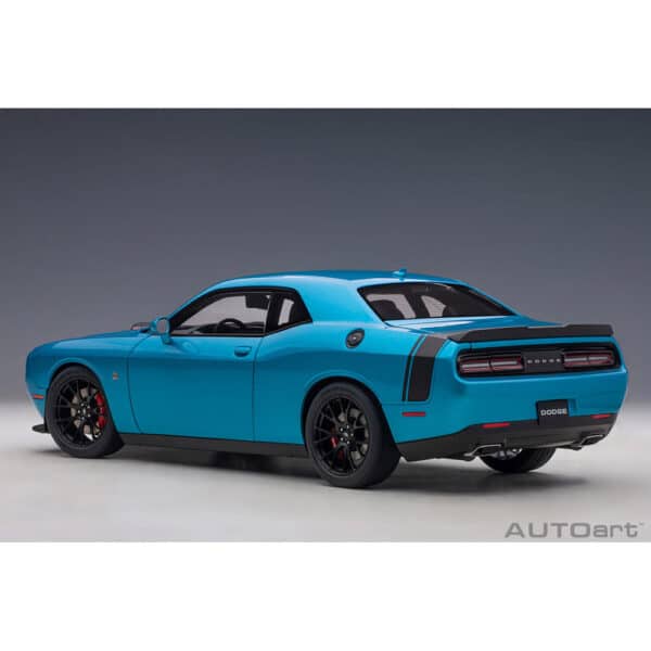 autoart - 1:18 dodge challenger 392 hemi scat pack shaker 2018 (b5 blue)