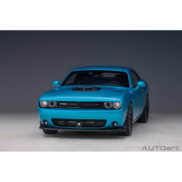 autoart - 1:18 dodge challenger 392 hemi scat pack shaker 2018 (b5 blue)