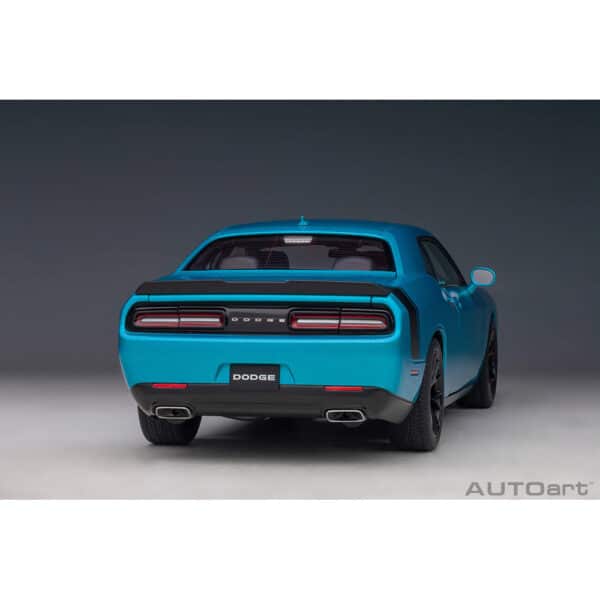 autoart - 1:18 dodge challenger 392 hemi scat pack shaker 2018 (b5 blue)