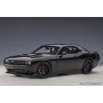 AUTOart - 1:18 Dodge Challenger 392 HEMI Scat Pack Shaker 2018 (Pitch Black)