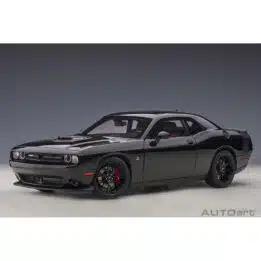 autoart - 1:18 dodge challenger 392 hemi scat pack shaker 2018 (pitch black)