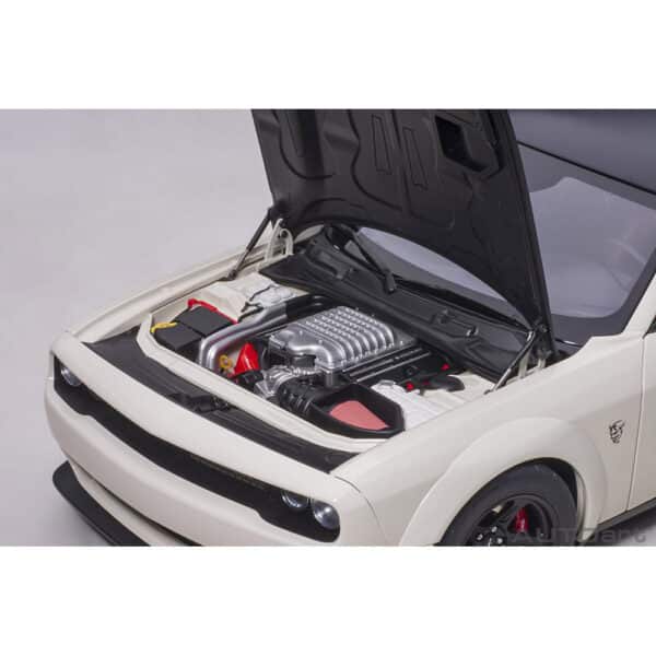 autoart - 1:18 dodge challenger srt demon (knuckle white)