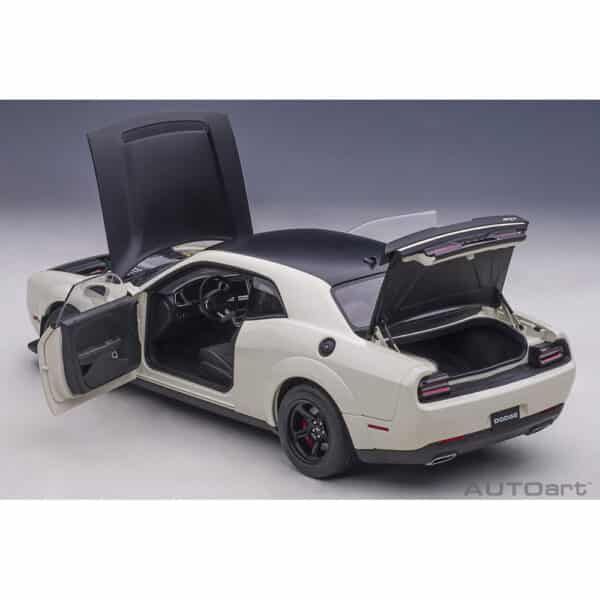 autoart - 1:18 dodge challenger srt demon (knuckle white)