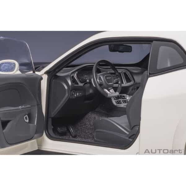 autoart - 1:18 dodge challenger srt demon (knuckle white)