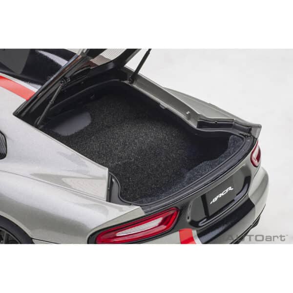 autoart - 1:18 dodge viper acr 2017 (billet silver metallic)