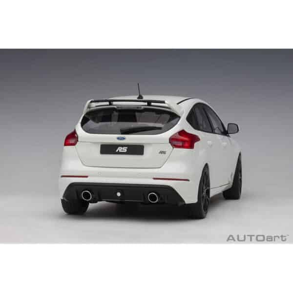 autoart - 1:18 ford focus rs 2016 (frozen white)