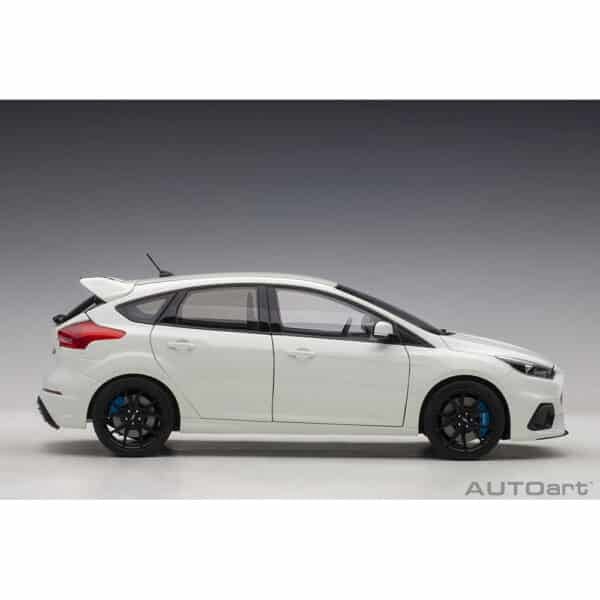 autoart - 1:18 ford focus rs 2016 (frozen white)