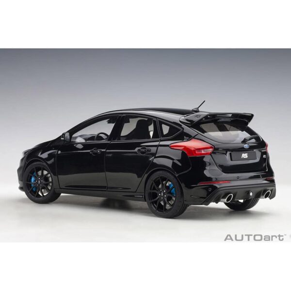 AUTOart - 1:18 Ford Focus RS 2016 (Shadow Black) 19 autoart - 1:18 ford focus rs 2016 (shadow black)