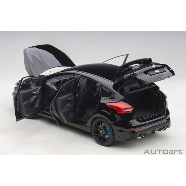 AUTOart - 1:18 Ford Focus RS 2016 (Shadow Black) 30 autoart - 1:18 ford focus rs 2016 (shadow black)