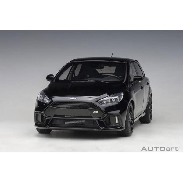 AUTOart - 1:18 Ford Focus RS 2016 (Shadow Black) 33 autoart - 1:18 ford focus rs 2016 (shadow black)