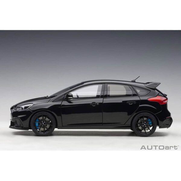 AUTOart - 1:18 Ford Focus RS 2016 (Shadow Black) 20 autoart - 1:18 ford focus rs 2016 (shadow black)