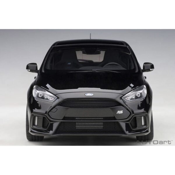 AUTOart - 1:18 Ford Focus RS 2016 (Shadow Black) 22 autoart - 1:18 ford focus rs 2016 (shadow black)