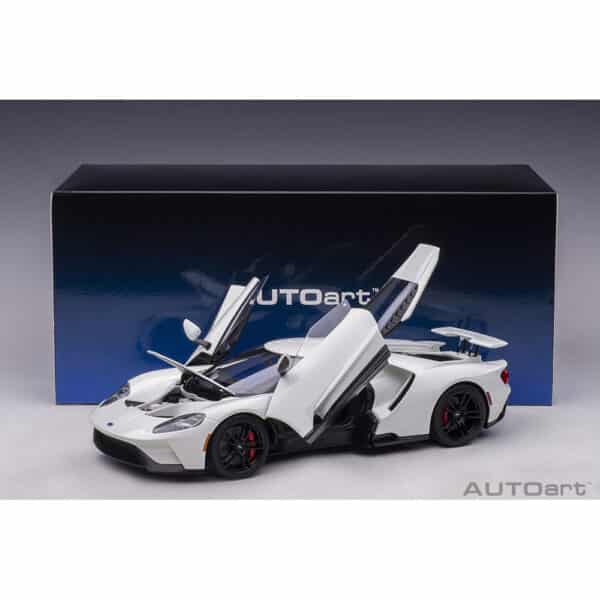 autoart - 1:18 ford gt 2017 (frozen white)