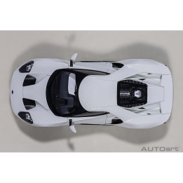 autoart - 1:18 ford gt 2017 (frozen white)