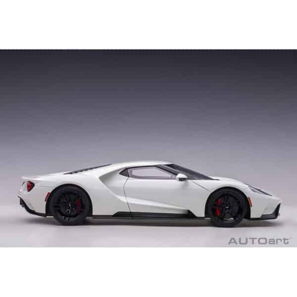 autoart - 1:18 ford gt 2017 (frozen white)