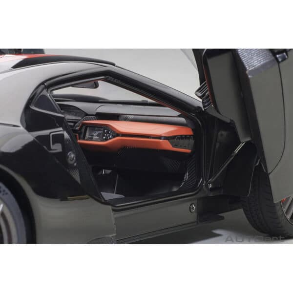 autoart - 1:18 ford gt 2017 (shadow black)