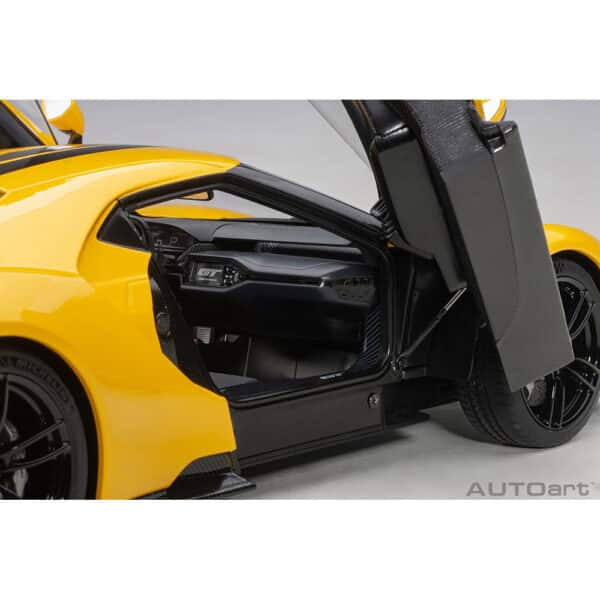 autoart - 1:18 ford gt 2017 (triple yellow)