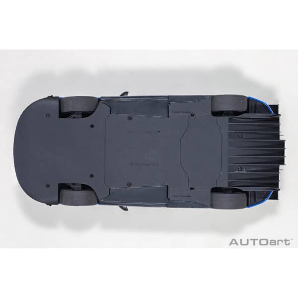 autoart - 1:18 ford gt gte plain body version (blue)