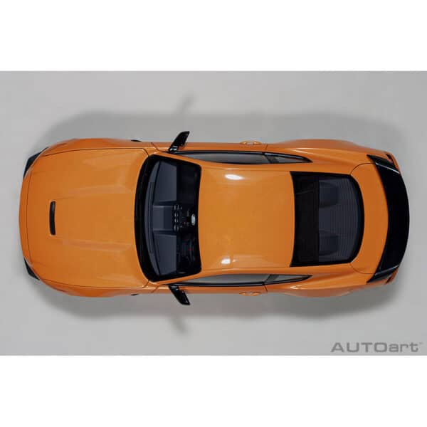 autoart - 1:18 ford mustang shelby gt-350r (fury orange)